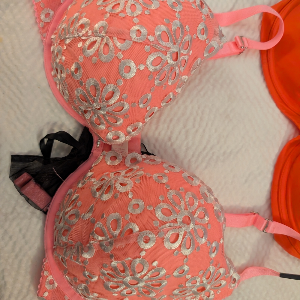 Victoria's Secret Pink Bra with White Floral Embroidery